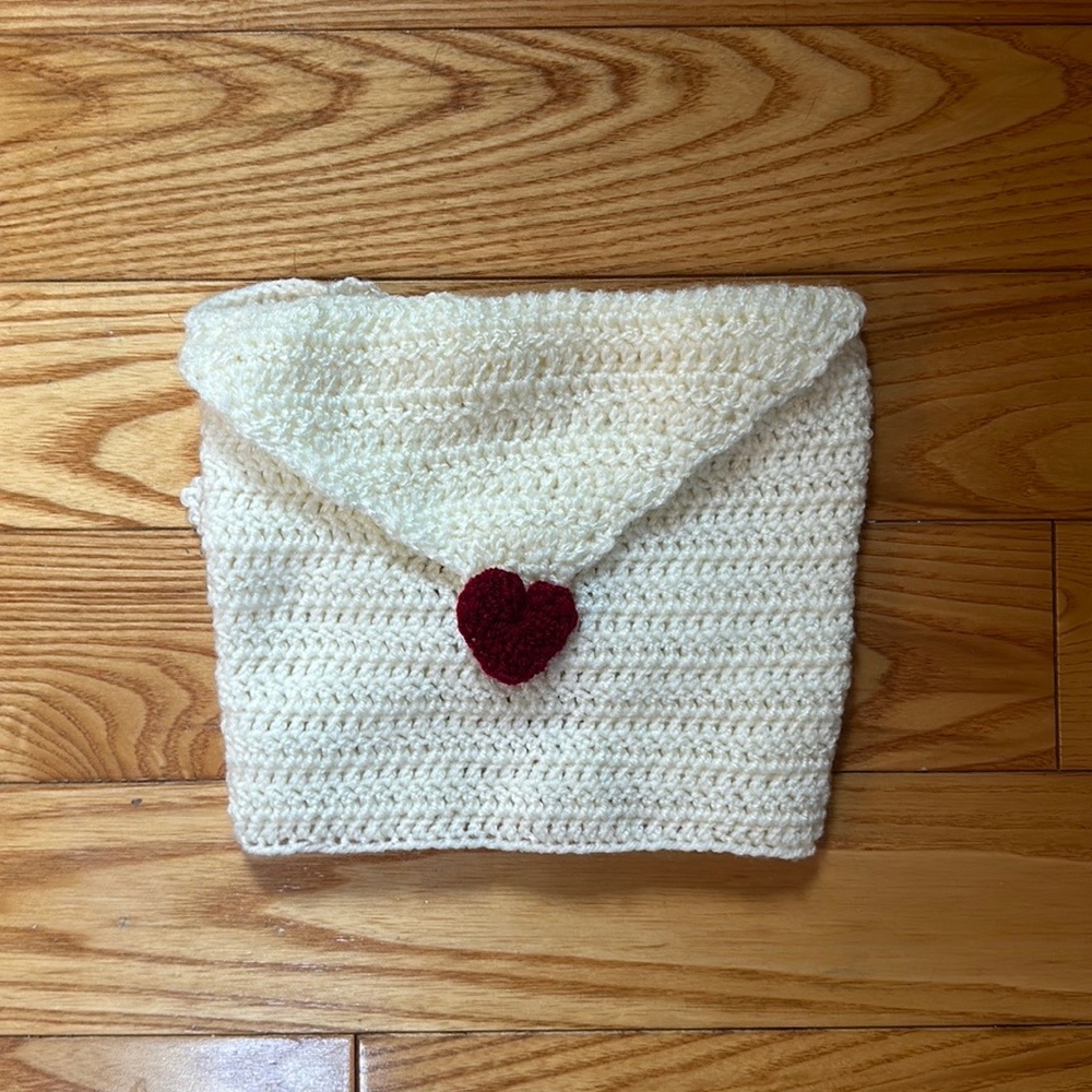 Sabrina Carpenter - Emails I Can’t Send Knit Heart Tube Top